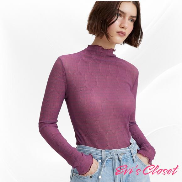 Levi's Second Skin Top Sheer Pink Purple Sz M. NWT - Picture 2 of 7